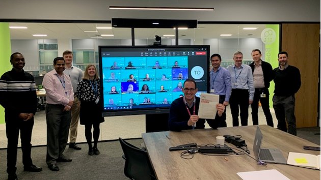 OneNHSFinance's tweet photo. Another FD Declaration signed! 📸 Tom Burton, DoF at The Princess Alexandra Hospital NHS Trust @NHSHarlow. Learn more about Towards Excellence Accreditation here https://t.co/mpbrUWqsvL. https://t.co/9sthAeq2mv
