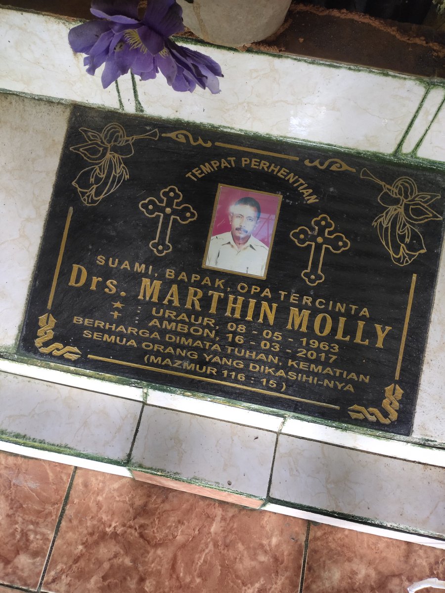 berthomolly1's tweet photo. Hi papa, long time no see! 7 tahun berlalu beta hidup tanpa sosok seorang Ayah kandung. yaaahhh, rindu sekali papaaaa😁😁 https://t.co/UUxTUauoxG