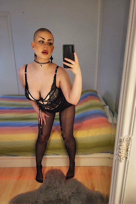 Hi sinner;)   #buzzcut #shorthair #finnish #nylaren #mirrorpic #stockings #pantyhoseaddict #pantyhoseworship<a href="/tag/buzzcut"class="tags">#buzzcut</a><a href="/tag/shorthair"class="tags">#shorthair</a><a href="/tag/finnish"class="tags">#finnish</a><a href="/tag/nylaren"class="tags">#nylaren</a><a href="/tag/stockings"class="tags"><span>#stockings</span></a><a href="/tag/corset"class="tags"><span>#corset</span></a><a href="/tag/classy"class="tags"><span>#classy</span></a><a href="/tag/pantyhoseworship"class="tags"><span>#pantyhoseworship</span></a><a href="/tag/mirrorpic"class="tags"><span>#mirrorpic</span></a>