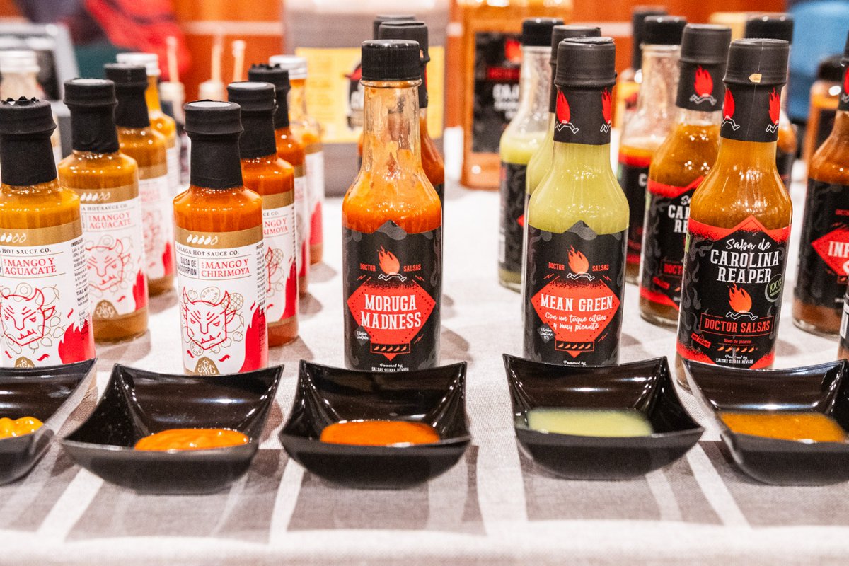 El picante hecho arte llega con <a href="/doctorsalsas/">Salsas Sierra Nevada</a> Ofrece una nueva dimensión del picante, la fiereza extrema con la garantía de ingredientes producidos artesanalmente en Granada. Lo descubrimos en #FiestaPOP23 marbellaallstars.es/doctor-salsas-…