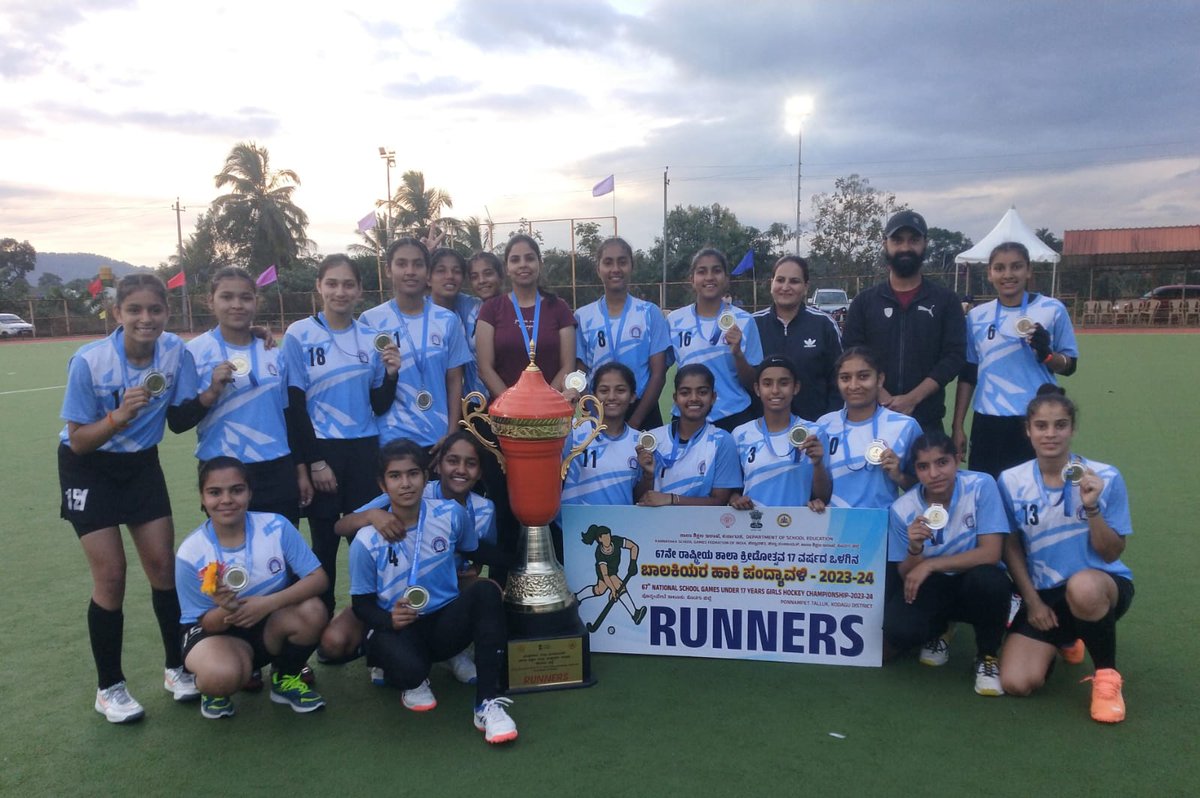 SchoolEduChd's tweet photo. Let's cheer for our hockey team. 
@SchoolEduChd We are proud of our U-17 girls hockey team for giving a podium finish to their spectacular run through the tournament. We are proud of you girls ...
 You have made us proud .. https://t.co/Gkvs8Sug19
