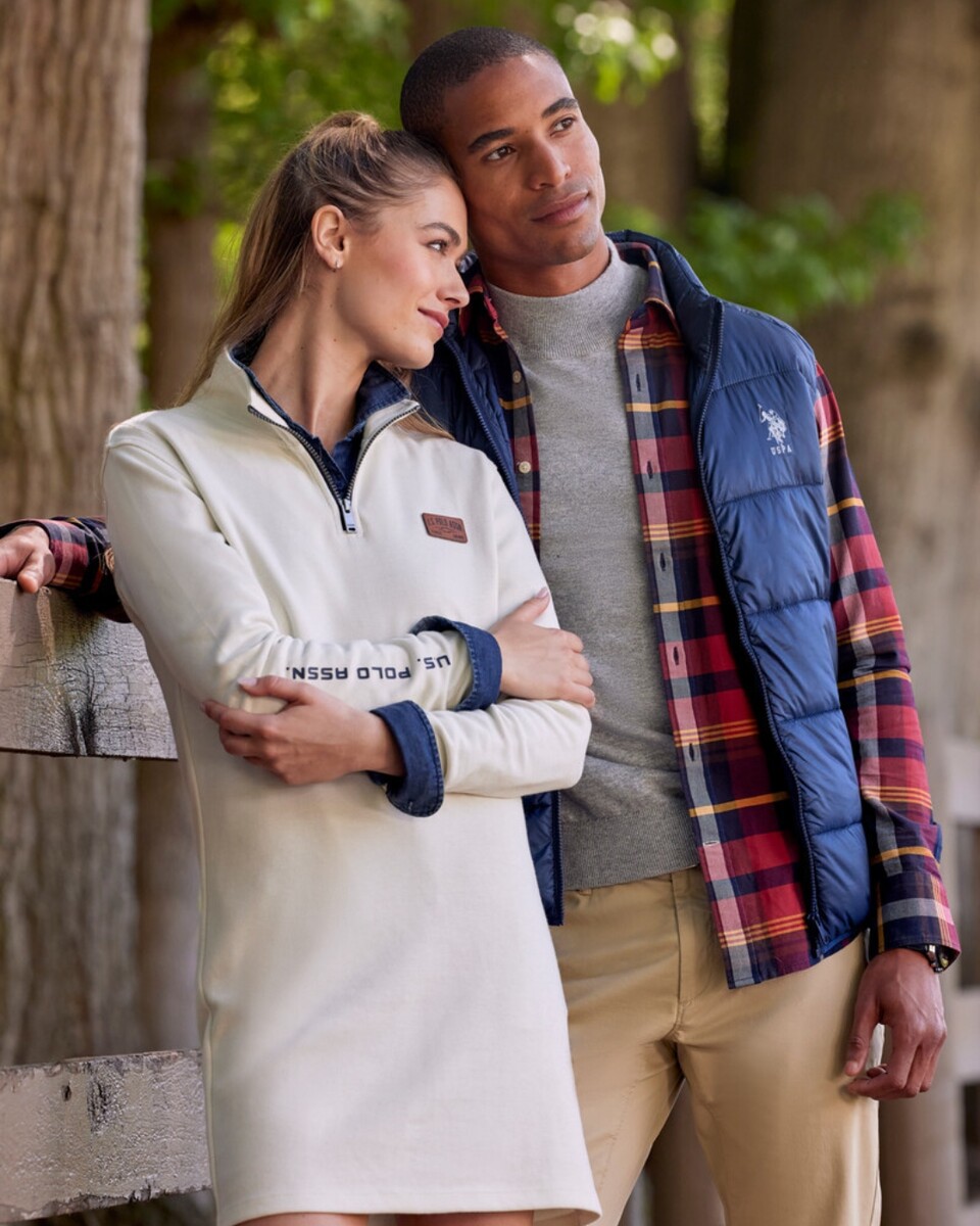 Crisp air, cozy feelings. 

#USPoloAssn #USPAstyle