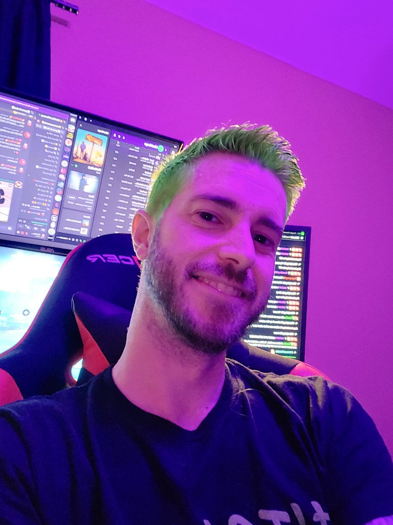 XAoPiLLz tweet media