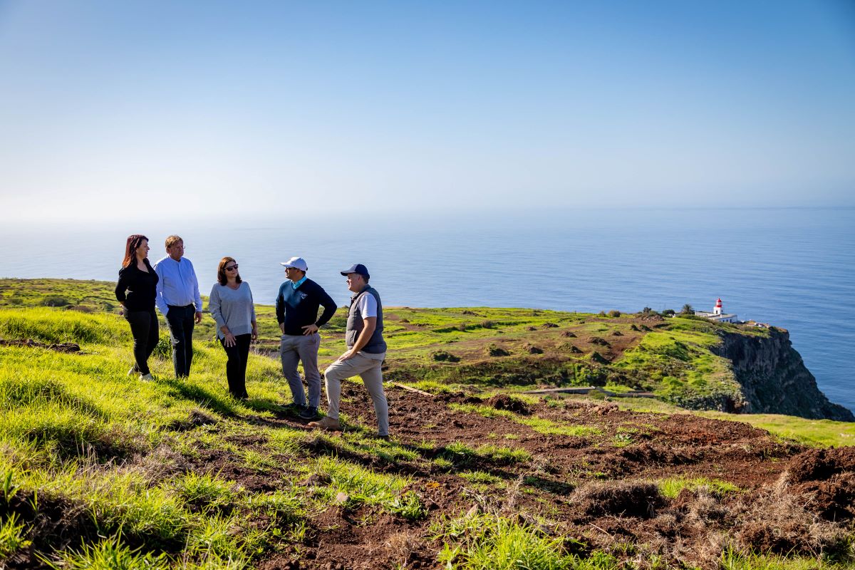 DGgolfguide's tweet photo. **Faldo Resurrects Ponta Do Pargo on Madeira Island**
Click here for more ➡️ https://t.co/RvnwjtyzSR
#PontaDoPargo #Madeira 🇵🇹
@FaldoDesign https://t.co/E6Uou5qJrO