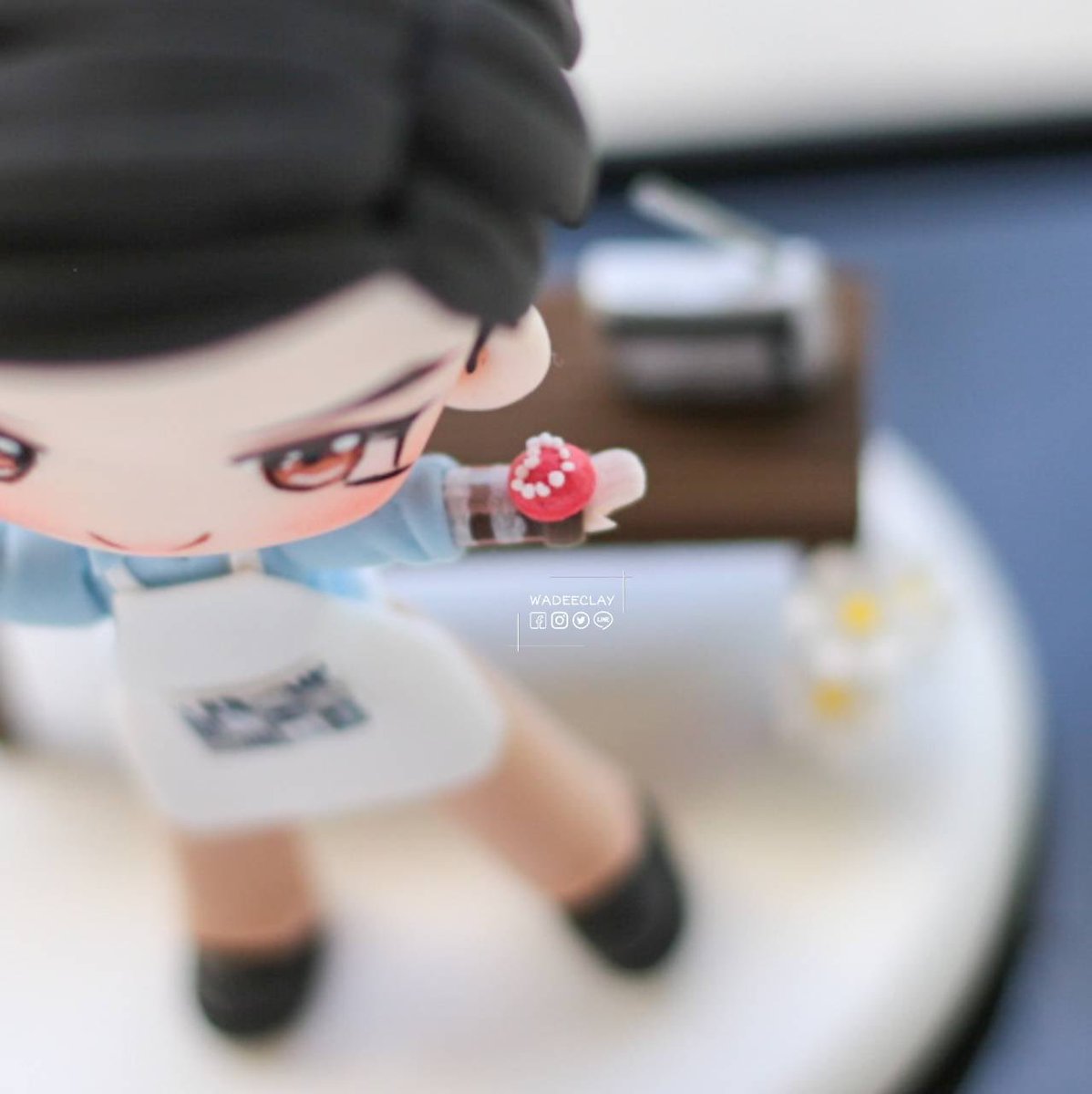 SawaleeTH's tweet photo. This "보검남원" clay doll is for you @BOGUMMY I want to give you this gift. Will it be possible? 🥺

รู้นะว่าโบกอมไม่รับของ 😭 แต่ก็สั่งทำมาเตรียมไว้ ไม่รู้จะมีโอกาสได้เจอมั้ย 

อย่างน้อยก็อยากให้เห็น เพราะน้องโบกอมนัมวอนน่ารักมากจริงๆ

#박보검
#ParkBoGum
#พัคโบกอม
#Let_me_fly https://t.co/ONgw6p2VU3