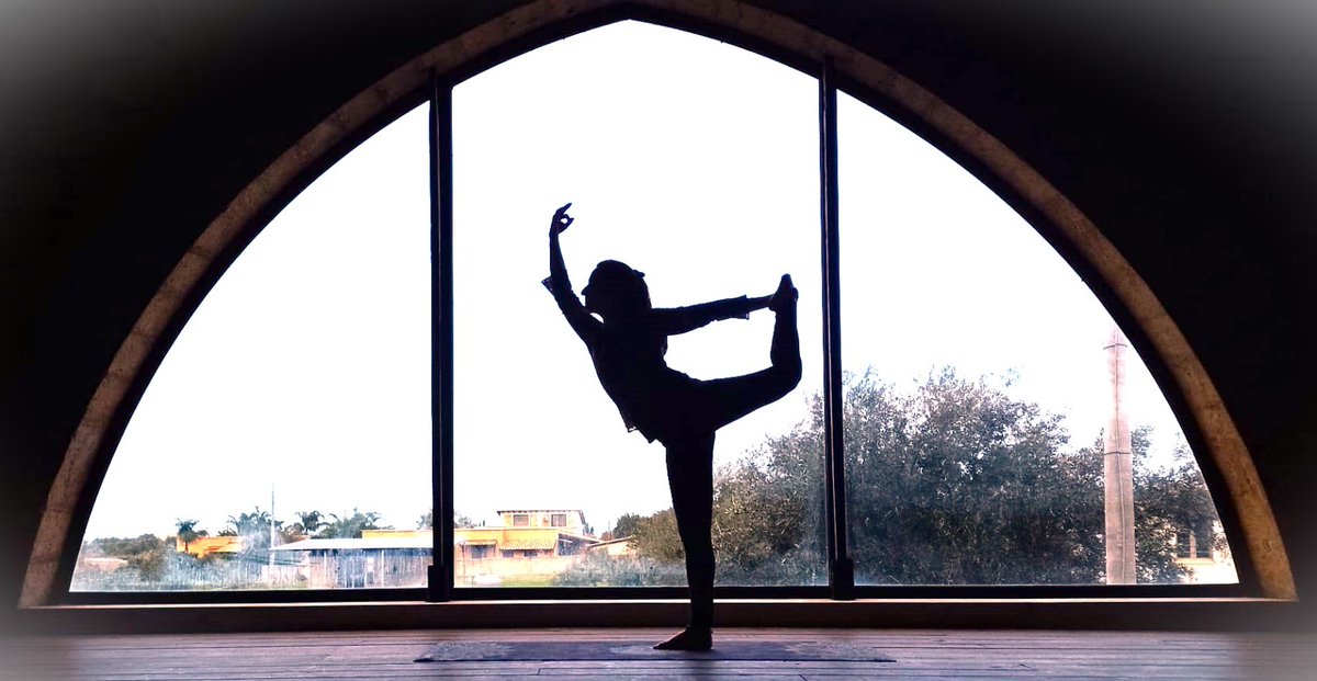 Da giorno mercoledì 17 Gennaio, ore 18.30, corso di Hatha Yoga guidato dall’istruttrice Maura Cimino. Con scadenza settimanale e. Presso Casa Felicia in contrada Napoli (traversa di Via della Libertà. Per info ed iscrizione Maura cell. 3515380971    
casamemoria.it/corso-di-hatha…