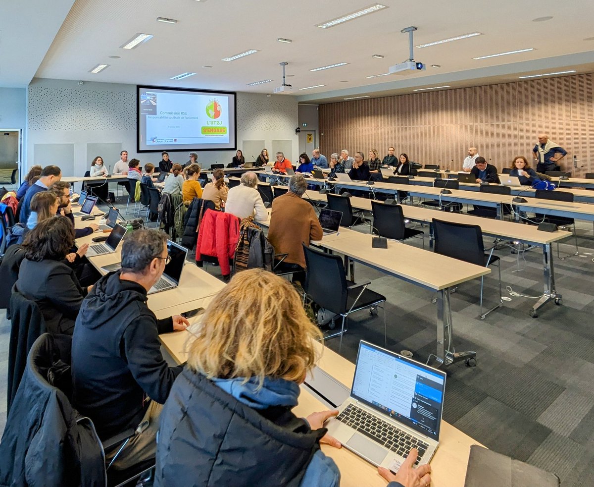 L’#UT2J commence l’année avec sa 1ère Commission "Responsabilité sociétale de l’université" !
2024 se place sous le signe du développement durable et de la responsabilité sociétale et environnementale (SD DD&amp;RSE).