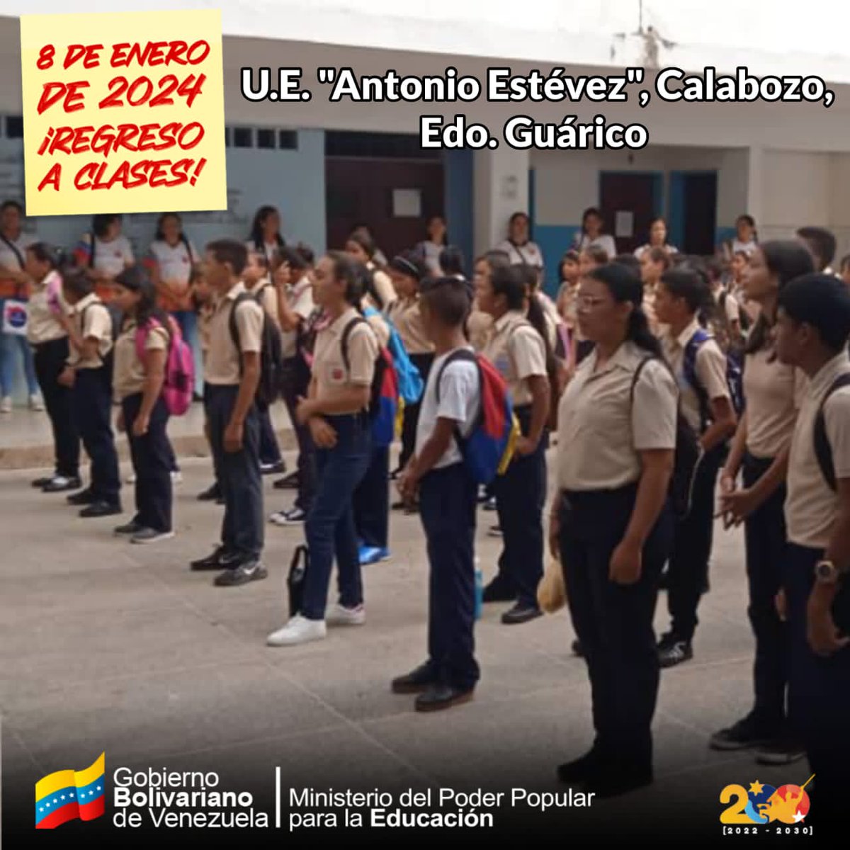 CDCEGuarico's tweet photo. Porque #SifontesSeAcercaAlPanteón en cada institución educativa de todos nuestros Mcpios del Edo. Guárico nuestros docentes muy cordialmente reciben a nuestros chicos/as para dar inicio al 2do Momento Pedagógico. #mppeducacion #mppe
@NicolasMaduro
@MPPEDUCACION
@_LaAvanzadora https://t.co/1OCDFTiq2h
