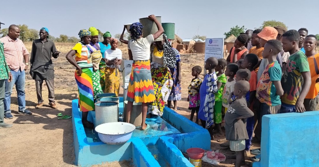 HumanityFirstUK's tweet photo. We've refurbished handpumps in Ghana's North East &amp; West region, bringing clean water to thirsty communities. 

Our #WaterForLife program has transformed lives by providing clean water to villages in need.

💙 Every bit helps. You can support us today! ➡️ https://t.co/IiXePD2KQO https://t.co/AiEo5GSOfr