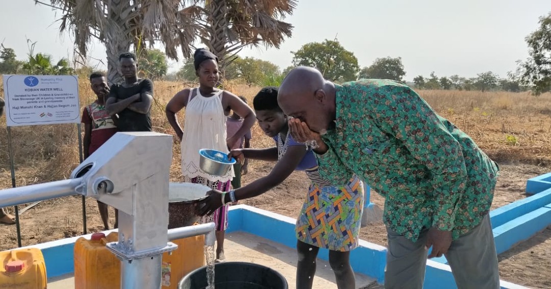 HumanityFirstUK's tweet photo. We've refurbished handpumps in Ghana's North East &amp; West region, bringing clean water to thirsty communities. 

Our #WaterForLife program has transformed lives by providing clean water to villages in need.

💙 Every bit helps. You can support us today! ➡️ https://t.co/IiXePD2KQO https://t.co/AiEo5GSOfr