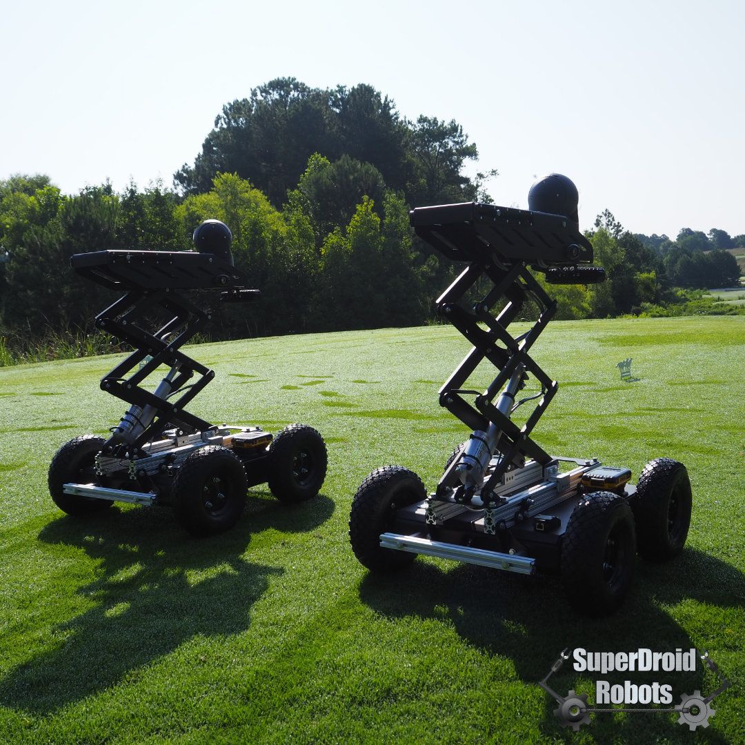 SDRobots's tweet image. Our robot friends love an early morning drive! These scissor lift robots were recently spotted exploring a golf course and enjoying the sights. Check them out at #RobotAdventures #robots #SuperDroidRobots. Learn more: superdroidrobots.com/store/usage/su…
