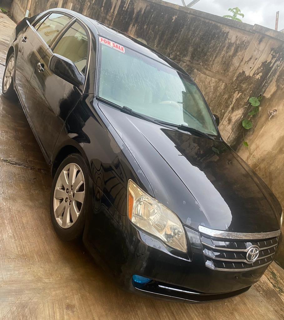 baellu's tweet photo. Toyota Avalon  XLS
Year : 2005 
Price : #6.2m https://t.co/Ea15k4lgkC