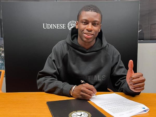 lorenzooleporee's tweet photo. Axel Guessand 🇫🇷 | EXCLUSIVE 🌀

🔹#TimeToSign with #Volendam 🔏
🔹Deal agreed between the dutch club and #Udinese, formula: free loan, salary paid by Volendam
🔹Medical booked for Wednesday https://t.co/11aSFKou9U