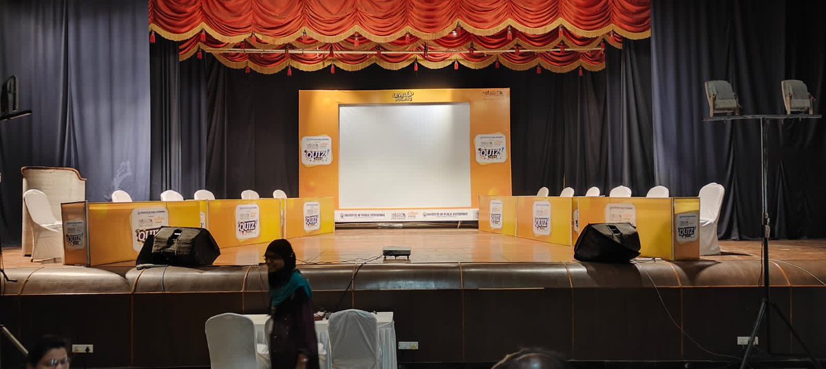 QuizGreycells's tweet photo. @the_hindu and Institute of Public Enterprise has collaborated with Greycells for a series of Quiz events for college students across AP, Telangana &amp; Odisha
Ace Quizmaster Gautam Bose hosted the inaugural event at Vijaywada earlier today
#greycellsevents #quiz https://t.co/xrKGMWFmr4