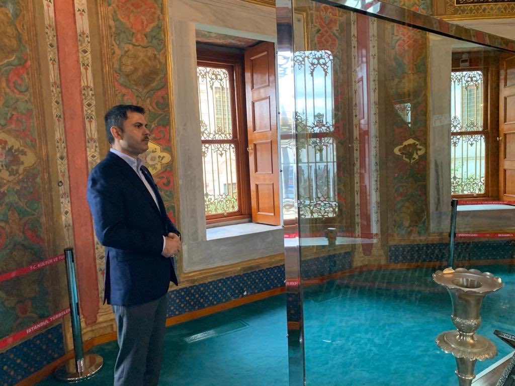 sevdaturkusev's tweet photo. Farkı ; Samimiyetinde @murat_kurum  👍🇹🇷 https://t.co/wvStfT36Ky