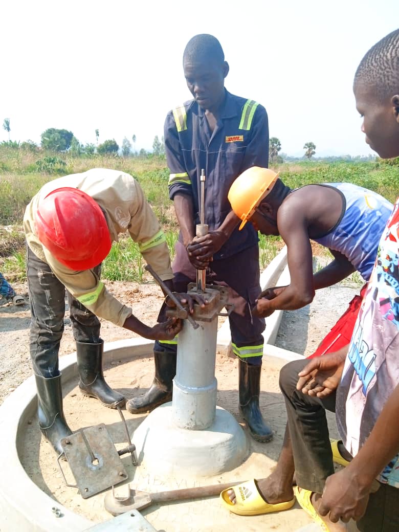 RBTSLTD's tweet photo. #boreholeinstallation
#boreholedrilling
#boreholewater
#boreholepumps
#boreholesolutions
The ongoing Borehole Installation of #Ombavule in #teregodistrict
client: @WHH_Uganda https://t.co/w1DmvzUL9q