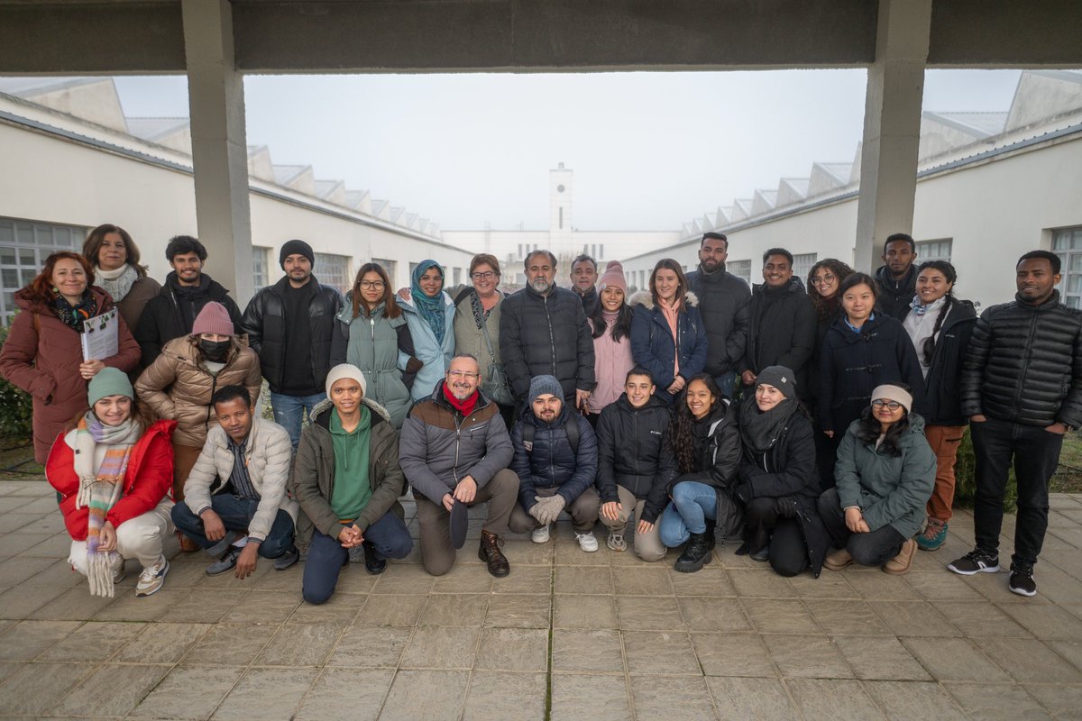 YoungForesters's tweet photo. 🌍 En esta edición del #MEDfOR #WinterSchool participan 27 estudiantes de 20 países: Nepal, España, Francia, Bangladesh, Nigeria, Colombia, Vietnam, Siria, Albania, Kosovo, Somalia, Etiopía, Perú, Indonesia, México, Pakistán, China, Myanmar, India y Brasil.
#forestry #somosIUFOR https://t.co/3mloH3KmAo