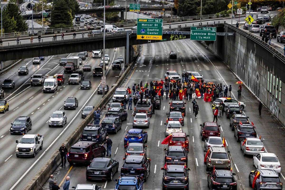 tedfrank (@tedfrank) on Twitter photo If you were trapped on I-5 because of the illegal acts of pro-Hamas protestors, you have legal rights for civil damages. You should consult with an attorney. The attorneys at <a href="/HamLincLaw/">Hamilton Lincoln Law Institute</a>, including me, would love to bring this kind of suit. My DMs are open. If you were trapped on I-5 because of the illegal acts of pro-Hamas protestors, you have legal rights for civil damages. You should consult with an attorney. The attorneys at <a href="/HamLincLaw/">Hamilton Lincoln Law Institute</a>, including me, would love to bring this kind of suit. My DMs are open.