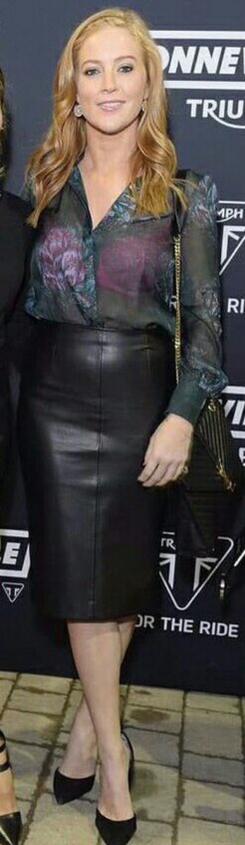 mrgunge2's tweet photo. ‘I couldn’t possibly get gunged, I don’t want to ruin my new leather skirt’ #sarahjanemee https://t.co/eduQZUx6HY