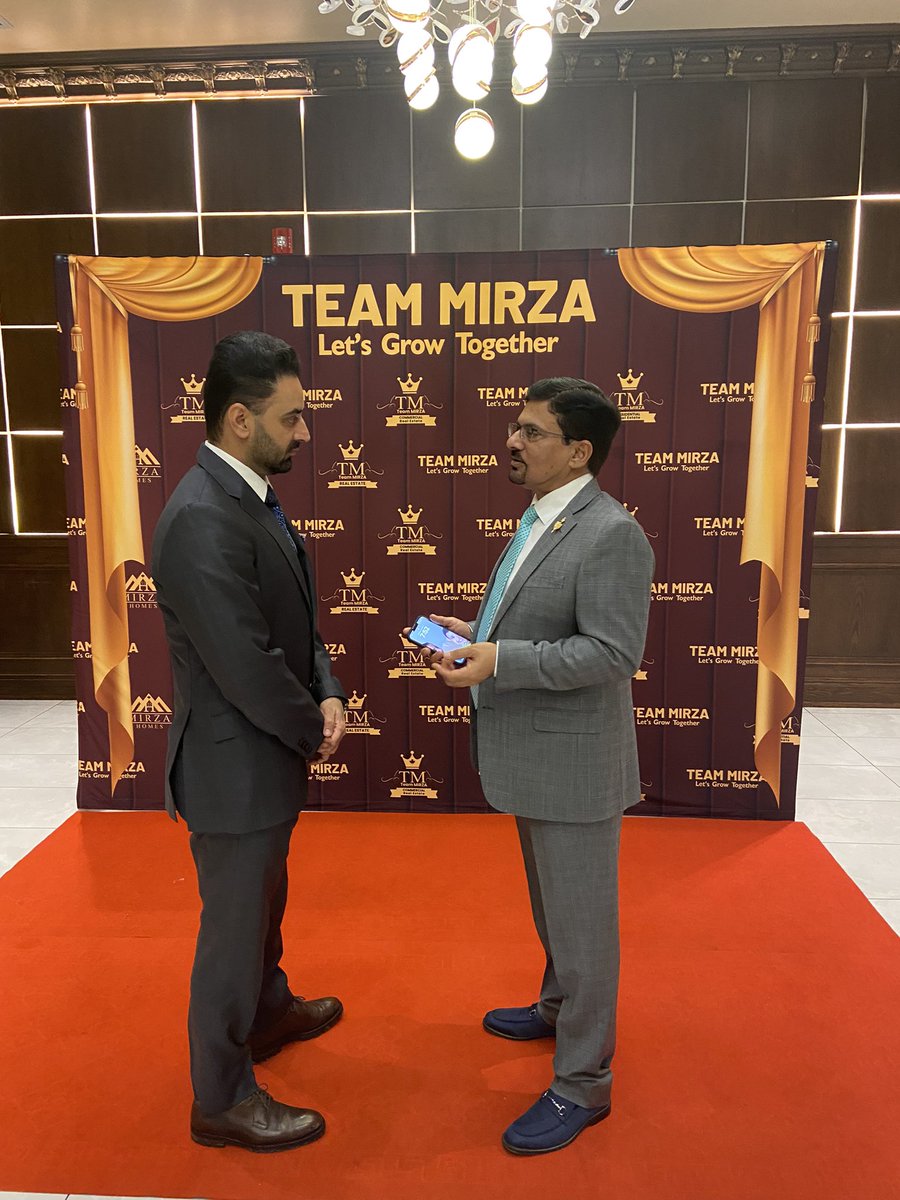 sandhuamarjot1's tweet photo. I joined Team Mirza Real Estate for their first-ever award night. Congratulations to all of the hard-working realtors who received an award. 

I wish everyone at Team Mirza a prosperous and blessed 2024 🙏! https://t.co/4syZw6SuWQ