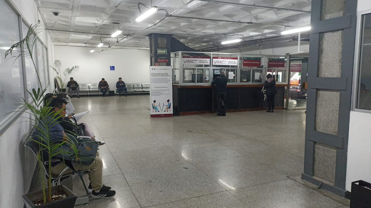 Luis_diazdeleon's tweet photo. Este lunes, en el @CCLCDMX tenemos todo listo para ofrecerte asesoría legal, audiencias de conciliación y ratificación de convenios ¡totalmente gratis! Visítanos en Doctor Andrade 45, colonia Doctores. 🤝⚖️ #TrabajoEnLaCiudad #TrabajoTeDefiende #JusticiaLaboral @GobCDMX @TrabajoCDMX