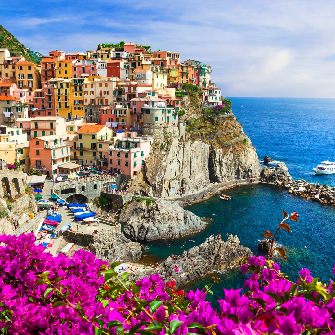FINSAgency's tweet image. Day 8 Bucket List #13 – Explore Cinque Terre in Italy! Nestled along the Italian Riviera, it's a dreamy collection of 5 picturesque villages perched on cliffs, connected by scenic trails and a charming railway. Stunning vistas and amazing hiking opportunities await! #BucketList