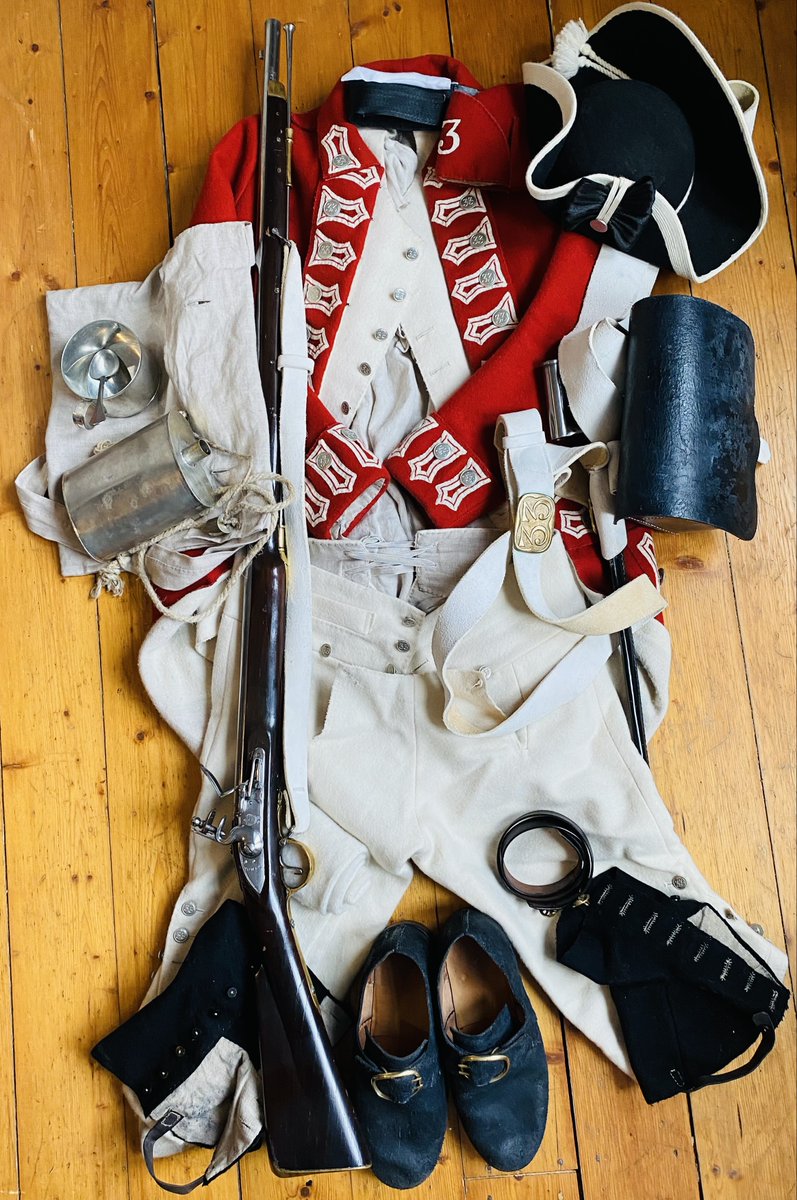 RobbieMacNiven's tweet photo. A new week in this new year, so why not do a new history thread? This time I thought I’d break out my reenactment kit and post pics of it, using it to describe the arms, clothing and equipment – the material culture – of an average British soldier during the Revolution. 1/53 https://t.co/L9f66eQG33