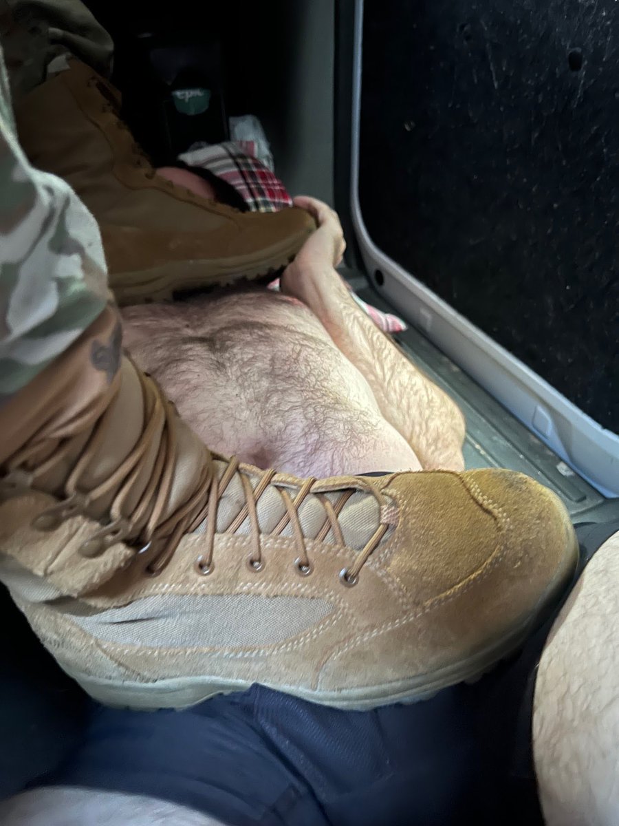 RoamingWarriorX's tweet photo. Abuse in the van https://t.co/DQG46ja1w0