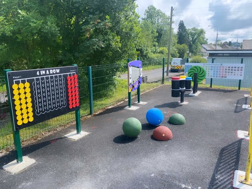 johnpauloshea1's tweet photo. 1/2 - It is great to see improvements to #Freemount playground completed recently. 

#accessforall #ClárProgamme #OurRuralFuture https://t.co/8xj1F7buby