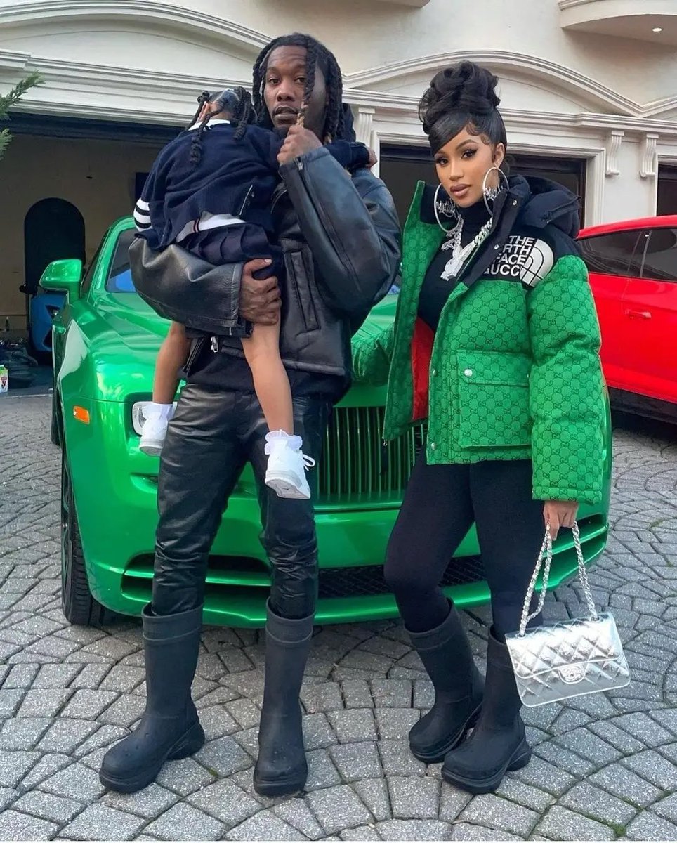 Cardi BがOffsetに最後のプレゼントでRolls-Royceを。何か悲しいですね。