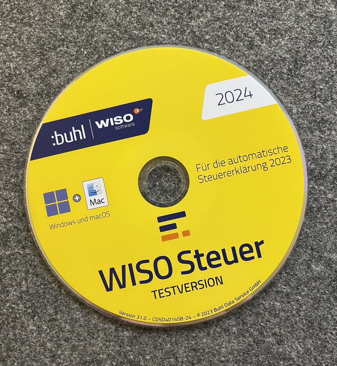 chrizdee's tweet photo. @buhldata Gibt‘s auch eine Version auf Diskette? https://t.co/dBBKAUlWuO