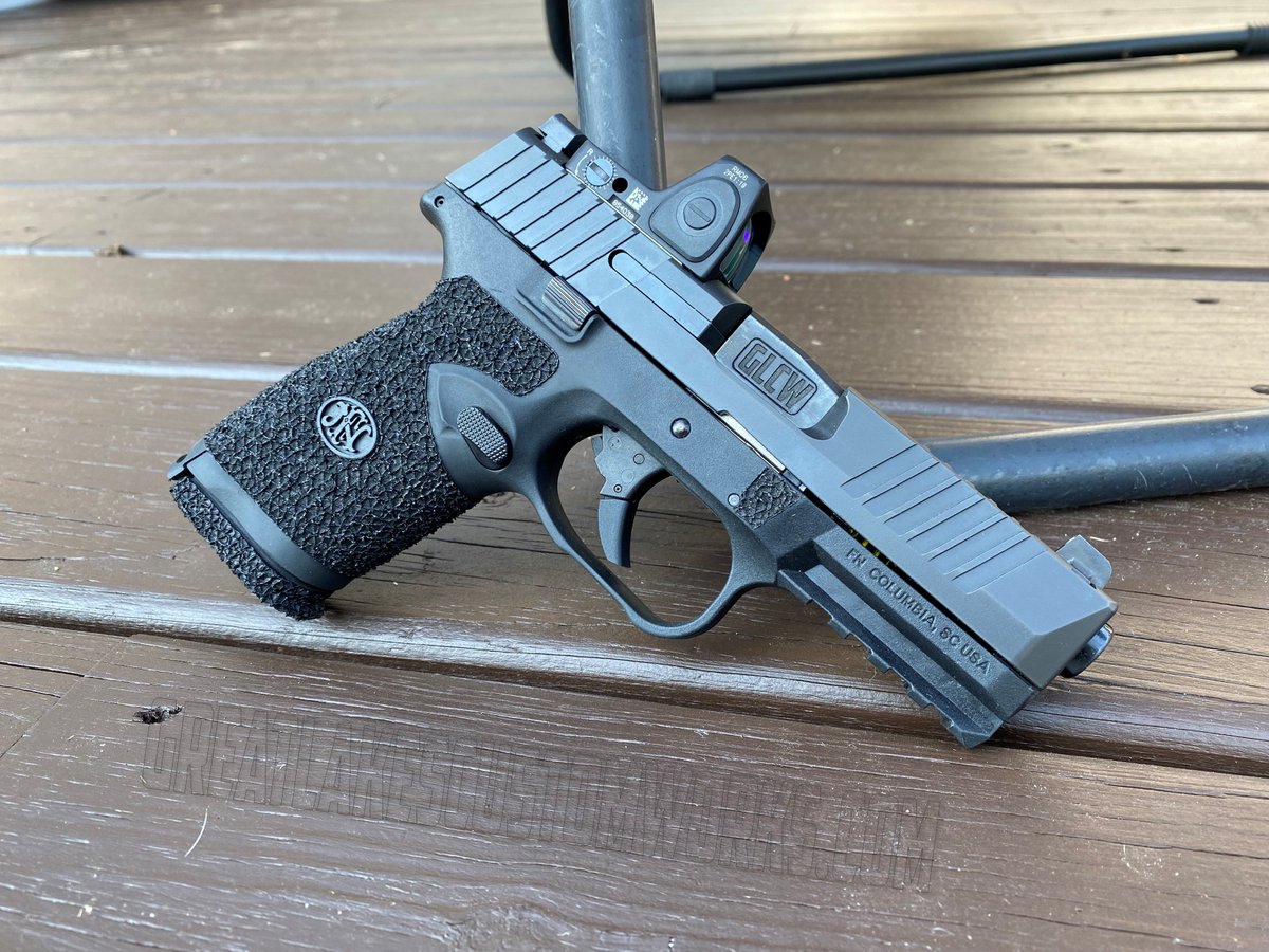 GreatLakesCW's tweet photo. FN 509 Michigan pkg
#stippling #stippledgrip #dotlife #fn #fiveonine https://t.co/6oI1AaBgsV