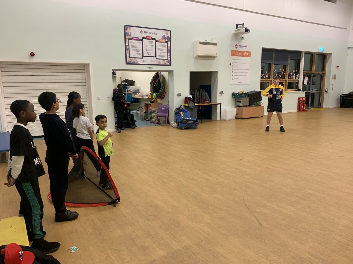 RHA_Leeds's tweet photo. A great opening night at LS9 Club!
Over 40 children enjoyed multi-sports, freestyle dance and some personal skills activities, with our fabulous partners!
@YorkshireSport @dazldance @RugbyLeeds @IanRodley @Gareth1Cook @IPFutures https://t.co/LtKXQBd3tR