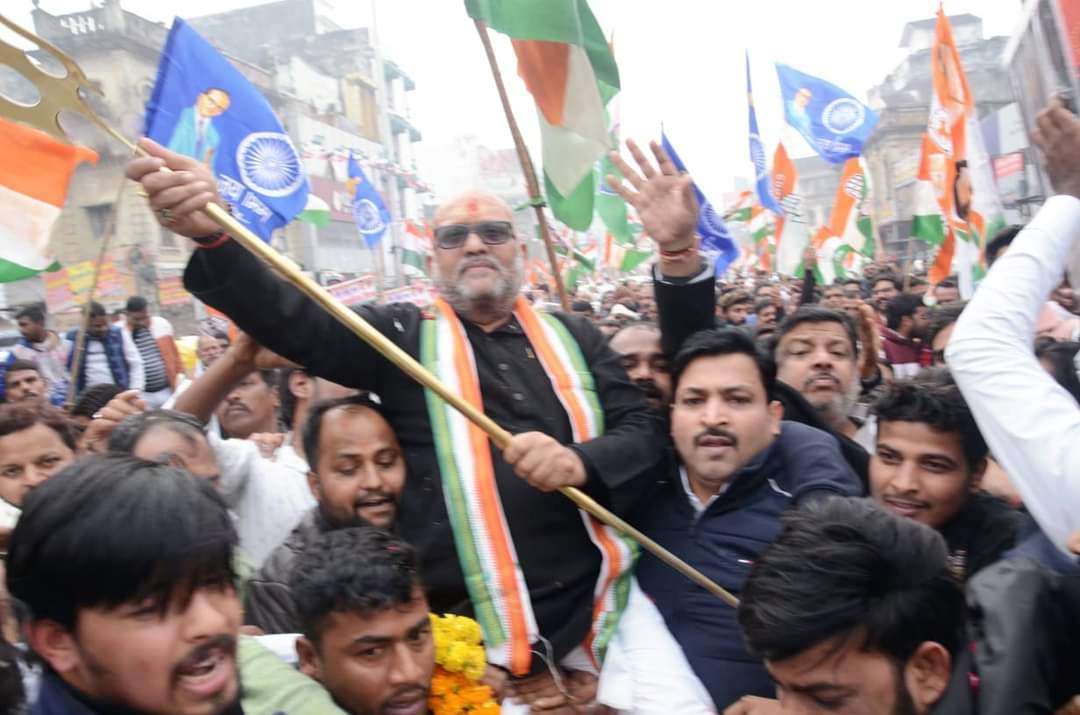 AnkittiwariIYC's tweet photo. जंग. मोहब्बत की.जज्बा.जुड़ने का
जुनून.नफरत से जीतने का #UPJodoYatra
@INCUttarPradesh @srinivasiyc @Allavaru @IYC @KaunSandeep @RahulGandhi @priyankagandhi @dgurjarofficial @kashikirai https://t.co/IQGwHjAyW4