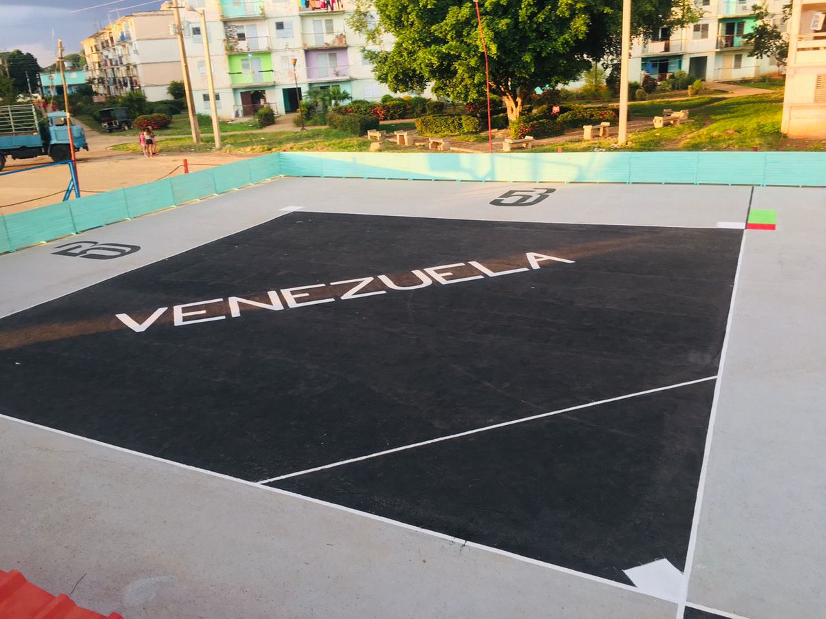 Baseball5 en Cuba no se detiene. El municipio avileño de Venezuela convocó a una copa nacional de esta disciplina, con el nombre de Copa Venezolana de Baseball5. El evento contará con la presencia de varios campeones mundiales, y otras sorpresas.
cvi.icrt.cu/baseball5-en-c…