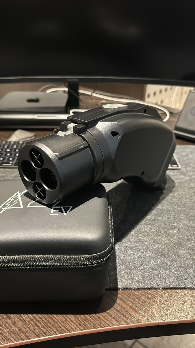 a2zev's tweet image. Nissan Leafs and CHAdeMO owners, we have not forgot about you 📣

Coming very soon.