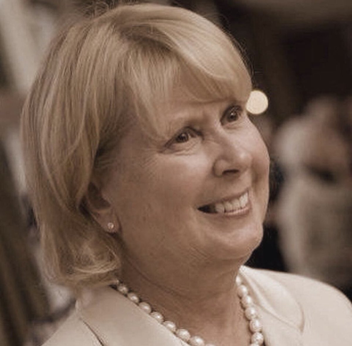 Mommy. February 14, 1951 to January 8, 2013.

i carry your heart with me
(i carry it in my heart)
i am never without it.