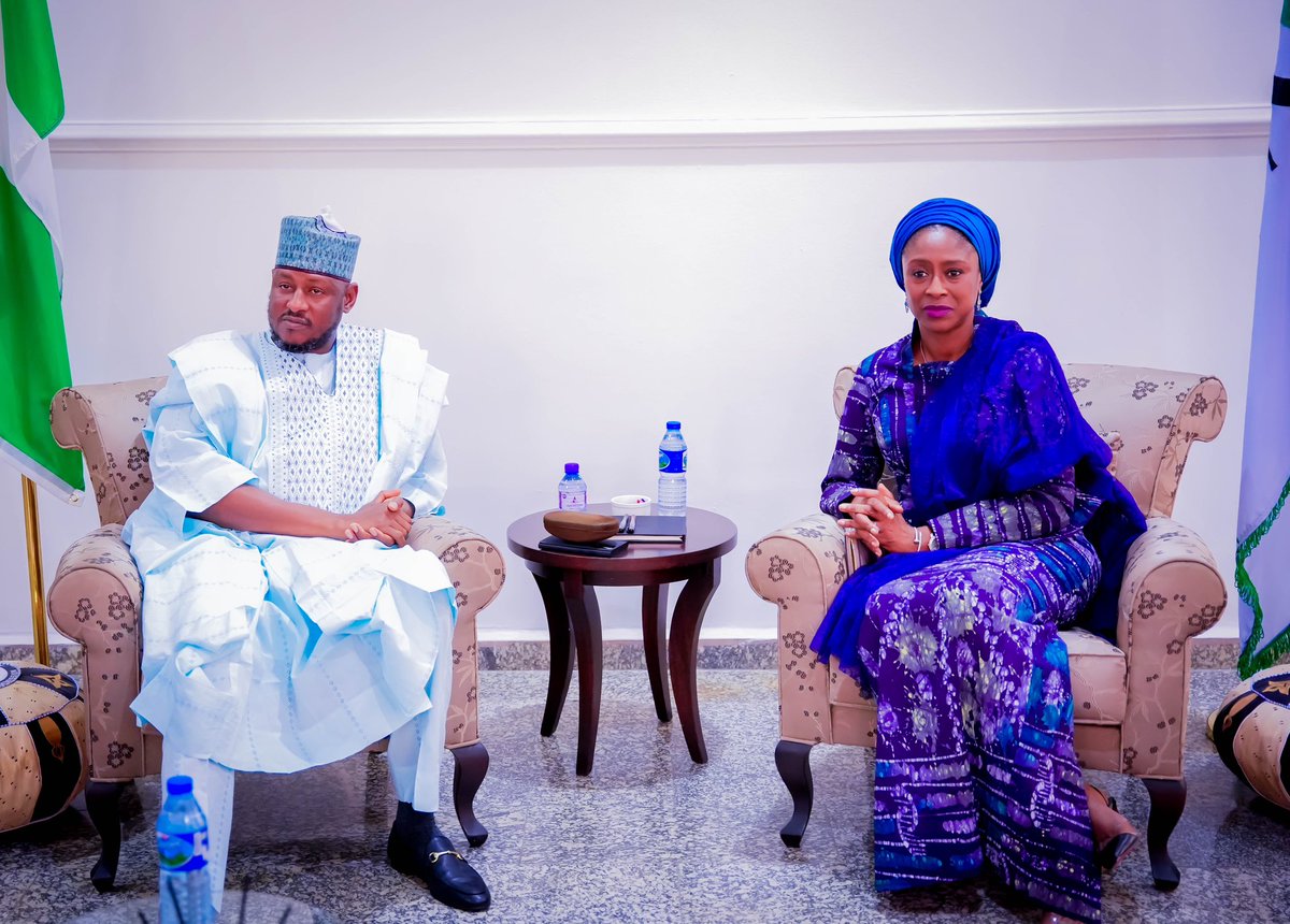 dikko_radda's tweet photo. In continuation of my strategic engagement with Federal Ministries, Departments, and Agencies, today, I paid a visit to the Executive Secretary Nigerian Investment Promotion Commission (NIPC), Mrs Aisha Rimi, at the Corporate headquarters in Abuja, where I stressed the need for synergy to improve investment chances in the Katsina state.

During the visit, I expressed the state's strong desire to collaborate with NIPC for the betterment of its agricultural sector and to utilize the abundant mineral resources.