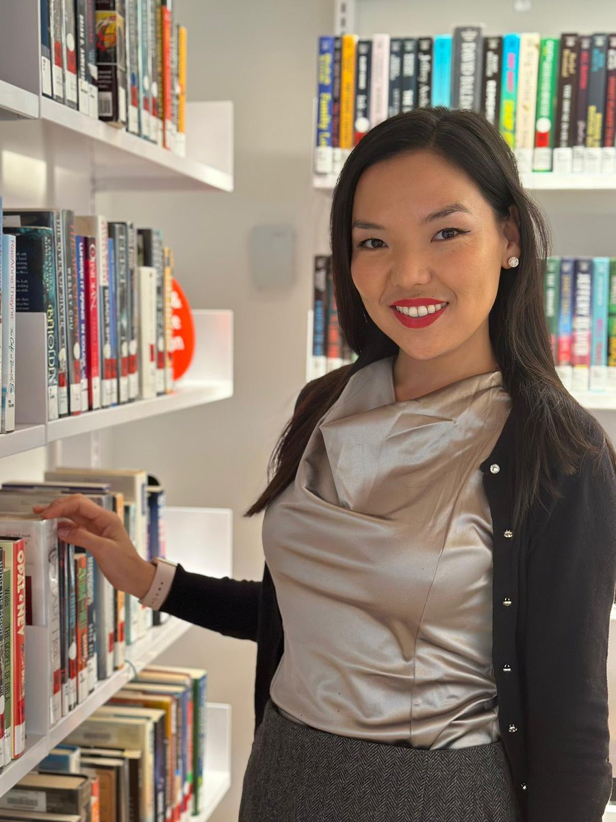 thegiftofchess's tweet image. Join us in welcoming @UyangaByambaa our newly appointed @thegiftofchess Director of Research. 

“My journey from a small town in Mongolia to pursuing my academic dreams in the USA at The University of California, Berkeley…”

Why evidenced based chess research is so important..🧵