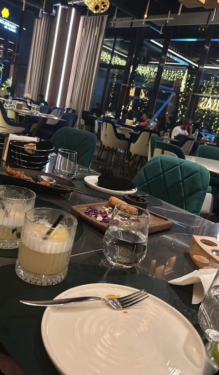 FowobiofLagos's tweet image. Touch down 😊 #itcanonlygetbetter #Vacation