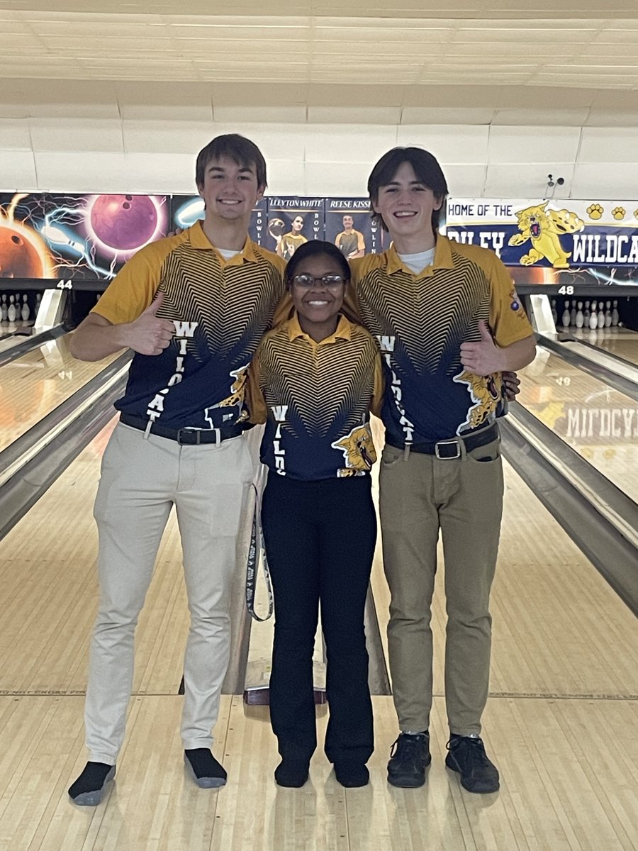 SB Riley Wildcat Athletics (@sbrileysports) on Twitter photo Congratulations to <a href="/SBRileyhigh/">South Bend Riley</a> Bowling standouts Hunter Kirkpatrick (12), Reese Kissel (12), & Madisyn Shambry (11) on advancing to Bowling Regionals. Let's Go Wildcats!
#GoWildcats Congratulations to <a href="/SBRileyhigh/">South Bend Riley</a> Bowling standouts Hunter Kirkpatrick (12), Reese Kissel (12), & Madisyn Shambry (11) on advancing to Bowling Regionals. Let's Go Wildcats!
#GoWildcats