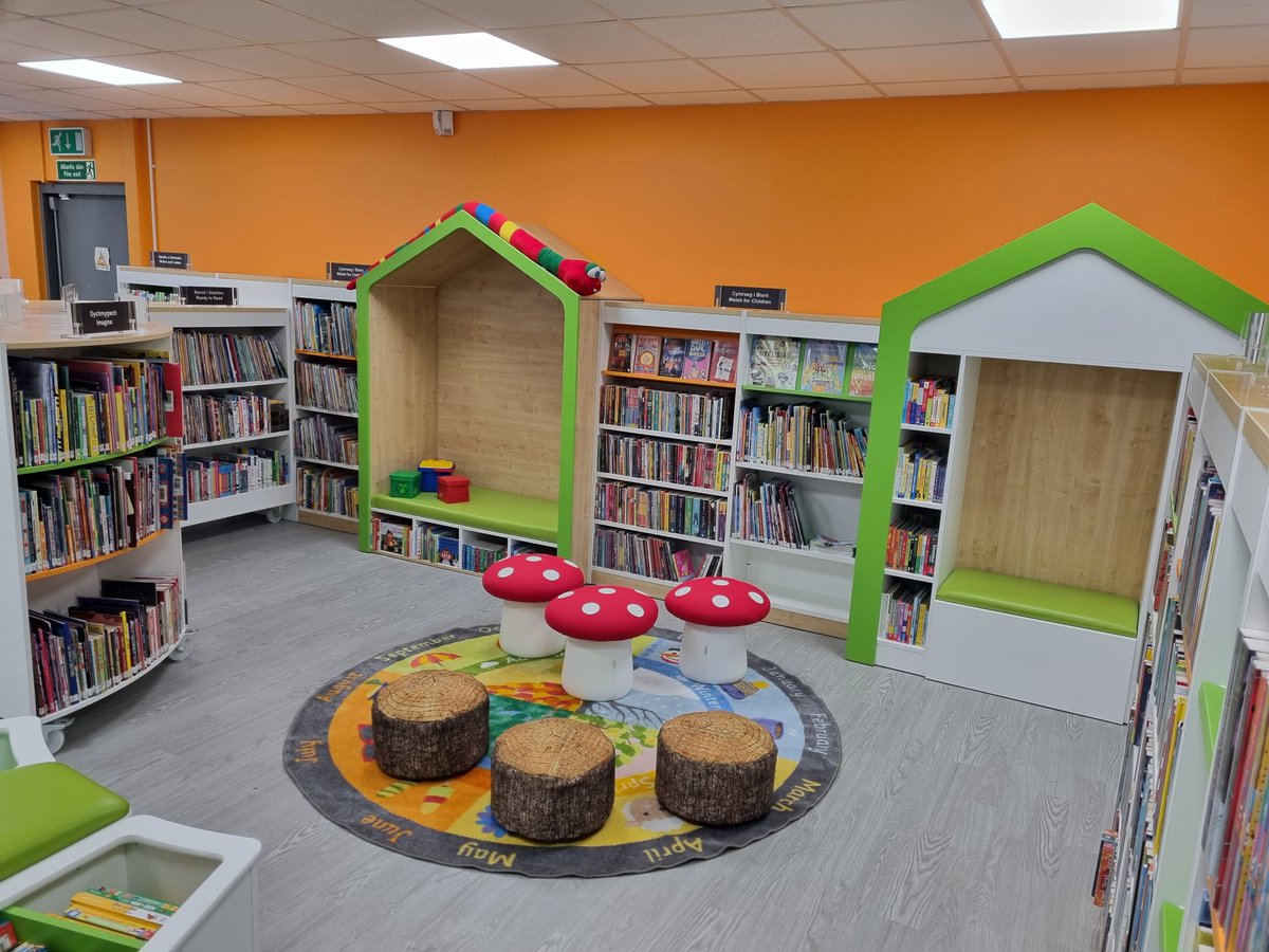 Rhymney Library Hub / Hwb Llyfrgell Rhymni tweet media