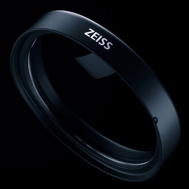 spatialreport's tweet photo. ZEISS Optical Inserts for Vision Pro will cost $99 for Readers, and $149 for Prescription inserts. https://t.co/XYuakP3Uft