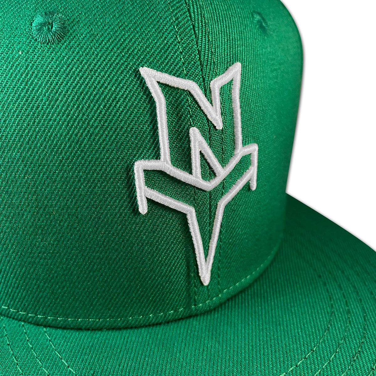 athletelogos's tweet photo. ✈️ End Of Season Giveway &amp; Flash Sale! ✈️

RT &amp; Follow to enter to win the NY Neon Jet hat. Save 50% today only with code NYJ50 at checkout! Winner announced tonight. #GangGreen #NYJ #TakeFlight 

https://t.co/9xGYwZTv6y https://t.co/wzphnhBf3I