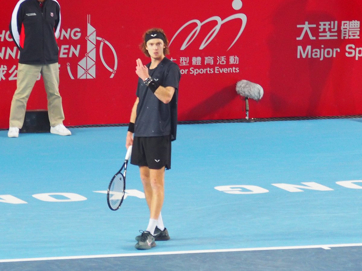 evasakuraimamo's tweet photo. Some of the photos from my camera for hk open final #hko #hkopentennis #andreyrublev #rublo #rublofam I love his smile in the second photo 🥹 congratulations again @AndreyRublev97 all the best for season 2024 and let’s meet again soon 🥹🥹🥹 thank you for bringing us joy and hope https://t.co/ZHu12olhKp