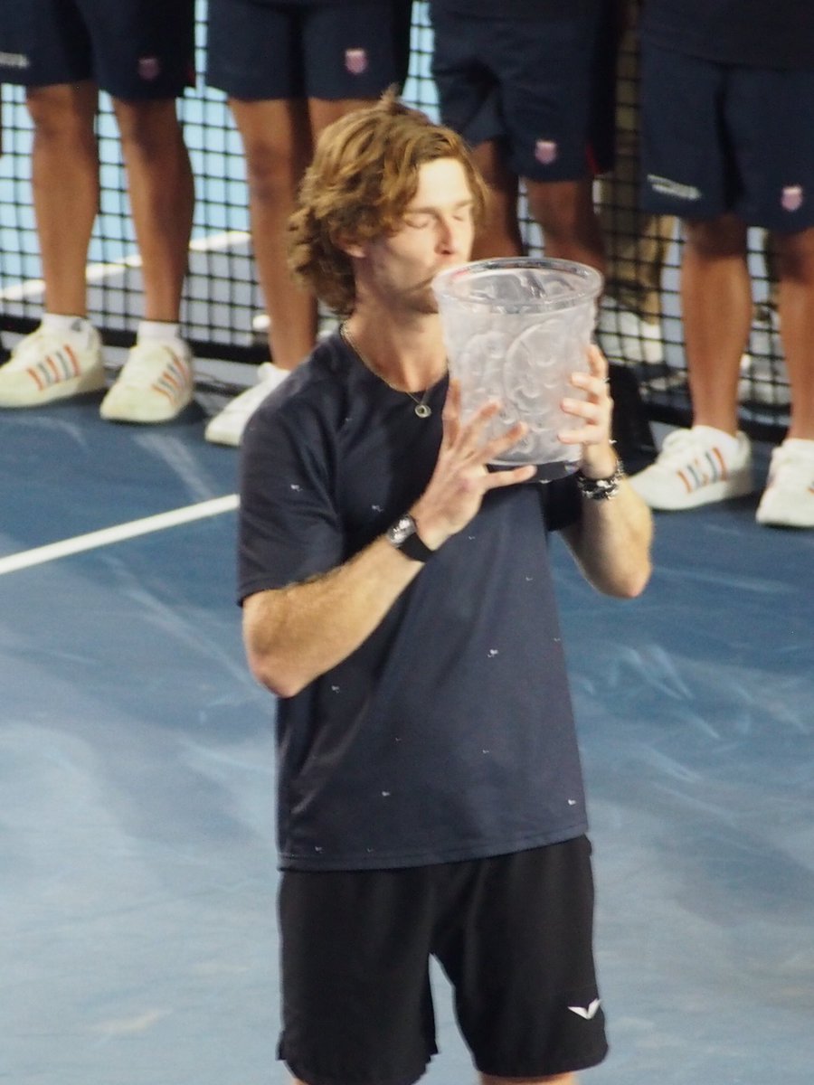 evasakuraimamo's tweet photo. Some of the photos from my camera for hk open final #hko #hkopentennis #andreyrublev #rublo #rublofam I love his smile in the second photo 🥹 congratulations again @AndreyRublev97 all the best for season 2024 and let’s meet again soon 🥹🥹🥹 thank you for bringing us joy and hope https://t.co/ZHu12olhKp