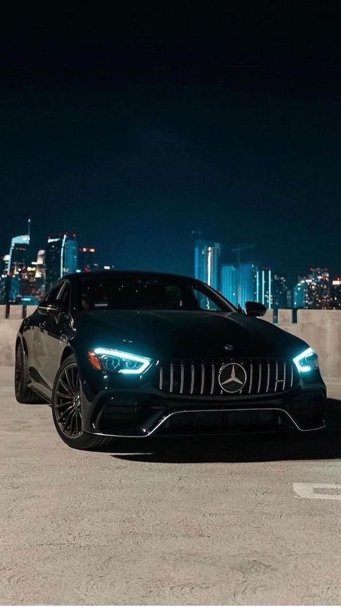 JAY6th's tweet image. This luxury vehicle has a great reputation for its safety features like airbags,seatbelts and anti-lock brakes. #fundrive #sportscar #mostpowerfulcar #AMG #Racingcar 
#fastestcar