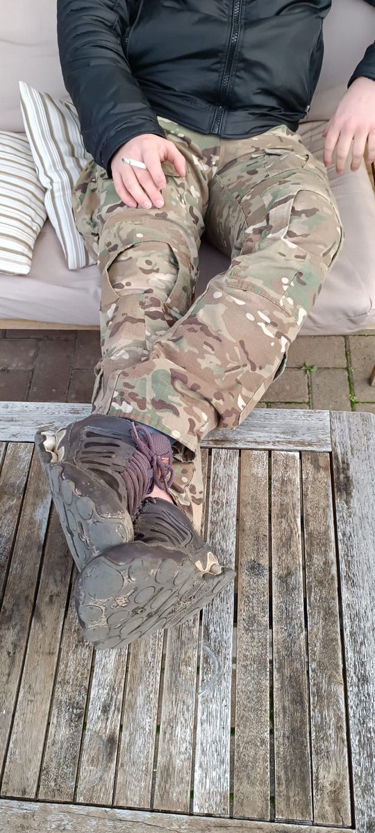 GERCashmaster's tweet photo. Ich werde der Ruin für deinen Geldbeutel sein und mich an deinem Leid Vergnügen!

#findom #finsub #zahlsklave #zahlschwanz https://t.co/hFH4LDeLws