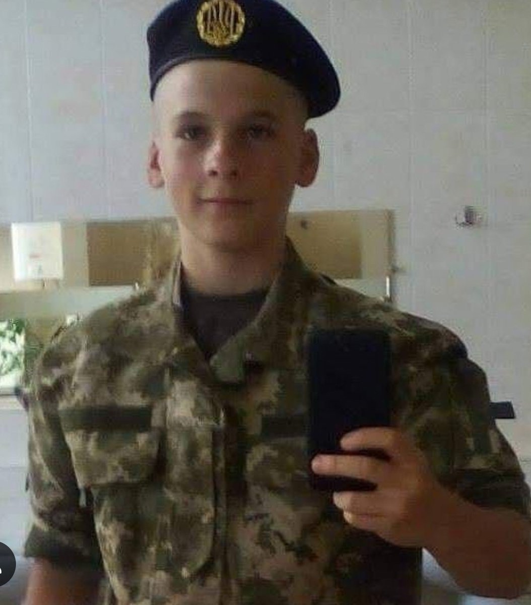 Lyla_lilas's tweet photo. 23 years old .
Rest in peace Vlad. 🕯️
Glory to the hero 🇺🇦 https://t.co/iKa6wDer5M