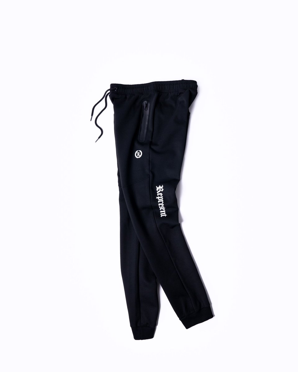 RepresentLTD's tweet image. GANG TECH FLEECE // FULL SET

Our softest full track suit yet, available in black &amp;amp; white as well as blacked out // REPHARD.com

#represent #tracksuit #techfleece #joggers #rephard #neverestablished #alwaysforward #representclothing #madexreal

REPRESENT // THE REAL